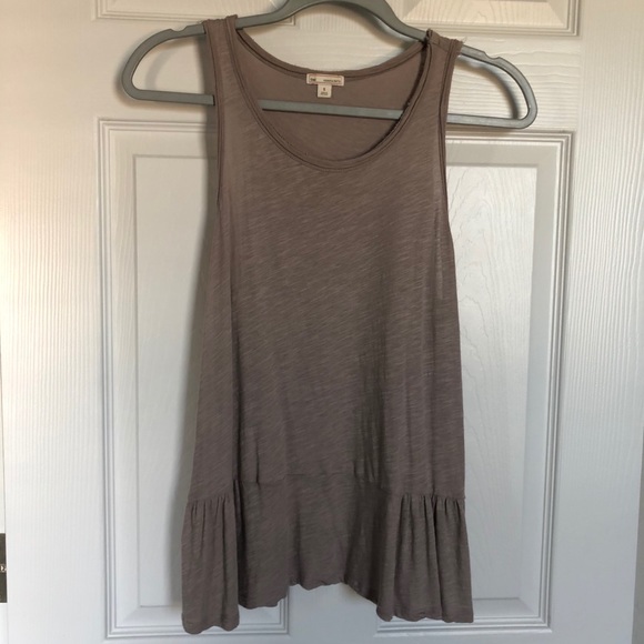 Beautiful, simple drop-waist shirt - Picture 1 of 1